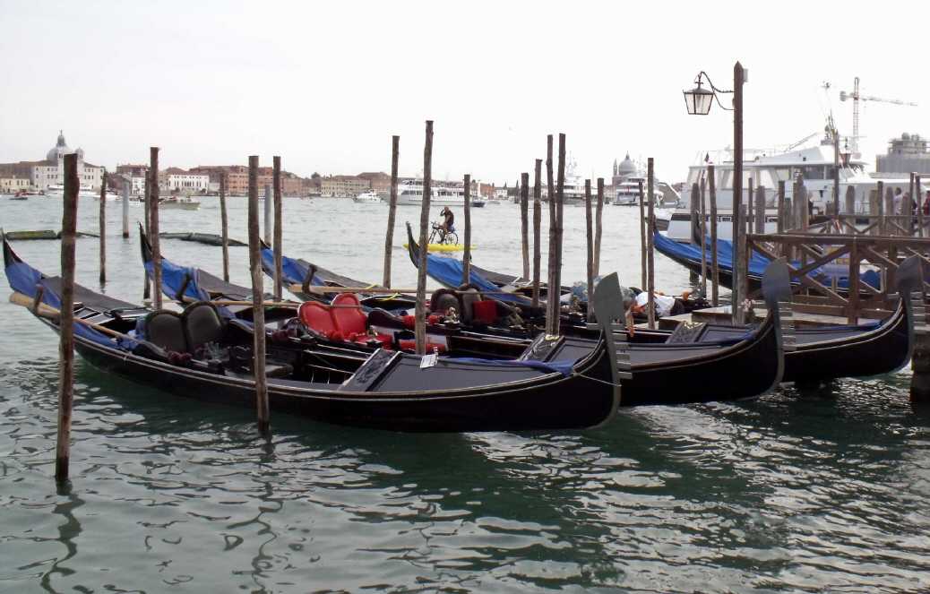 Gondeln in Venedig